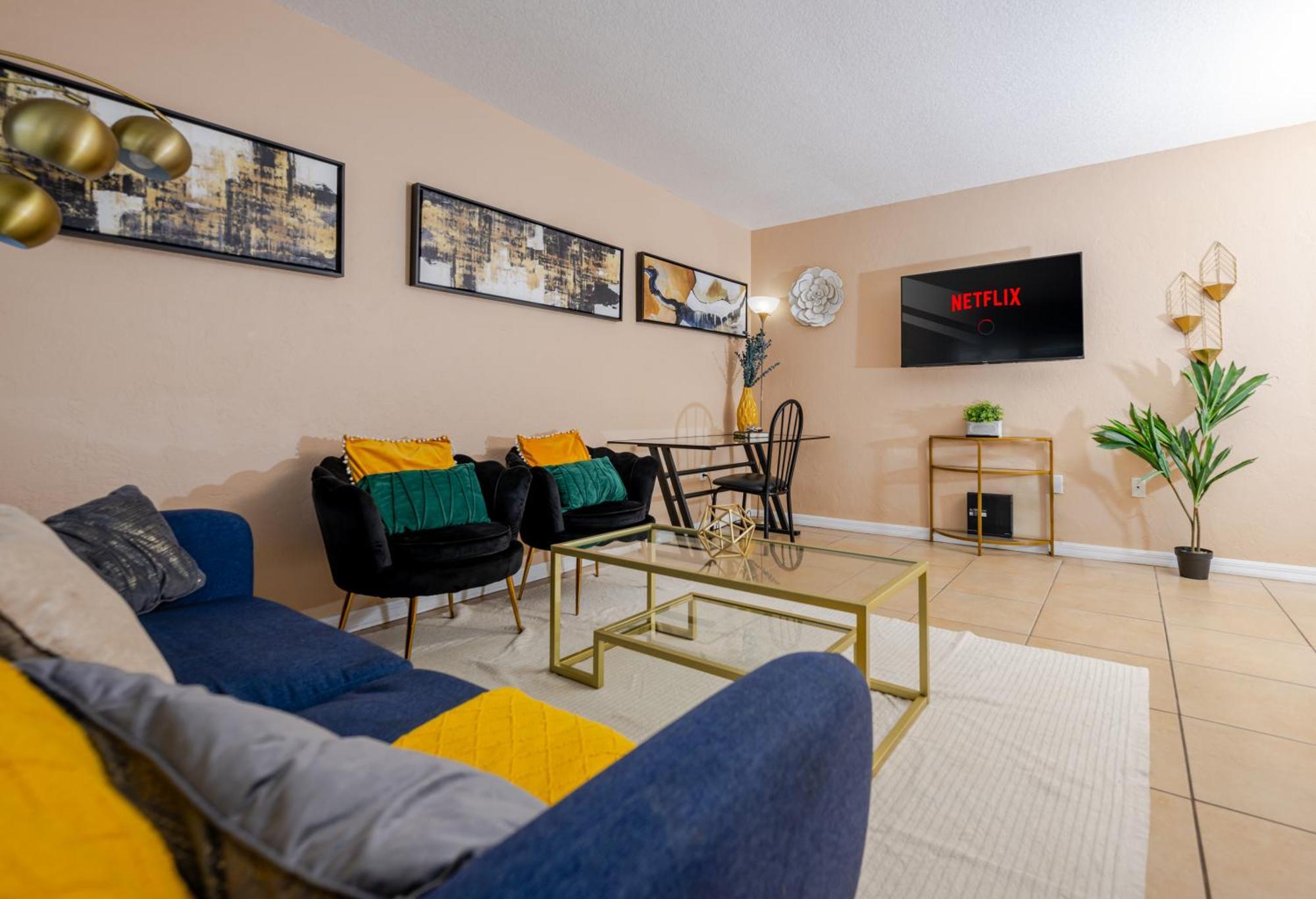 Urban Healing Haven Downtown Gem Apartment *