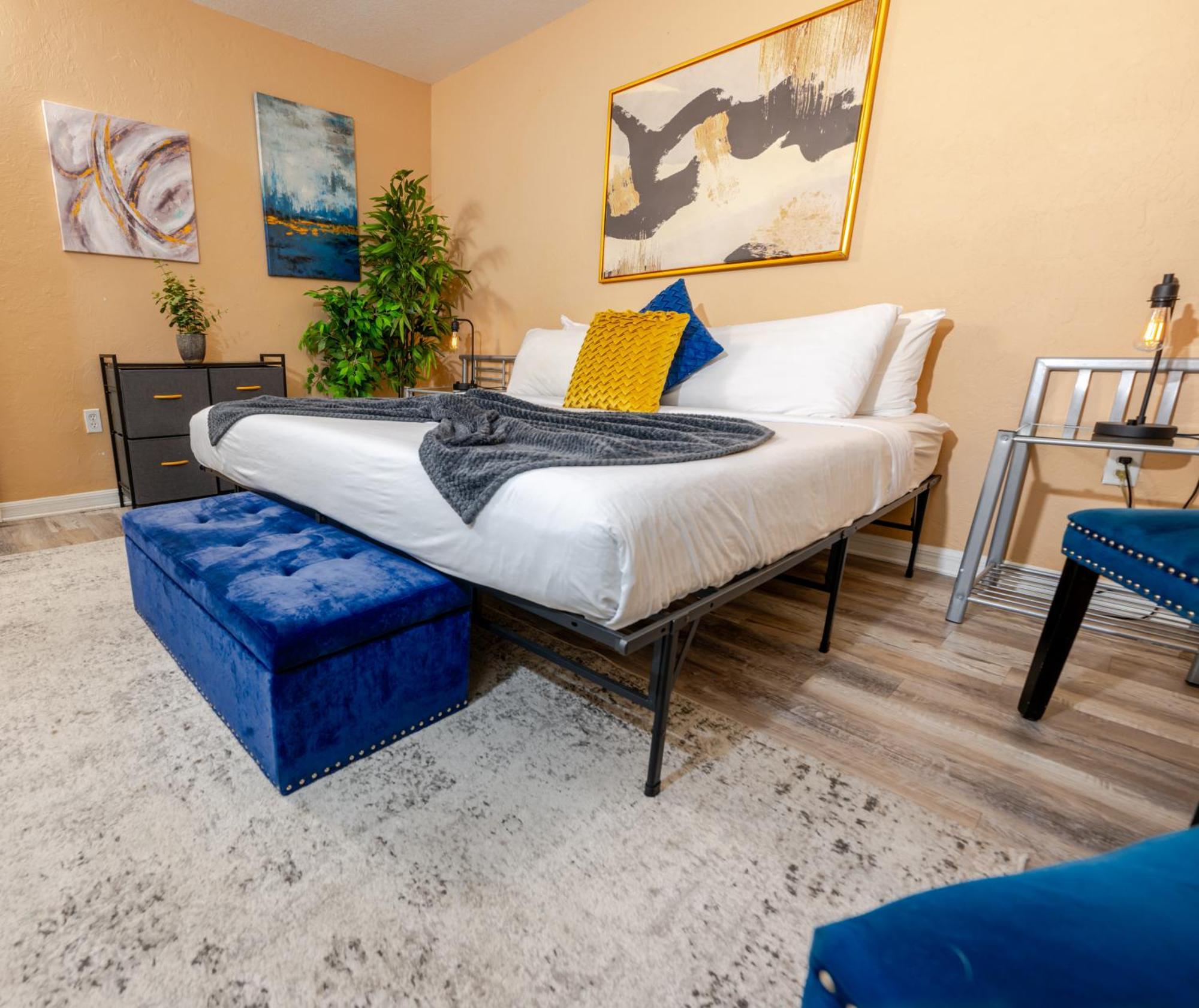 Urban Healing Haven Downtown Gem Apartment